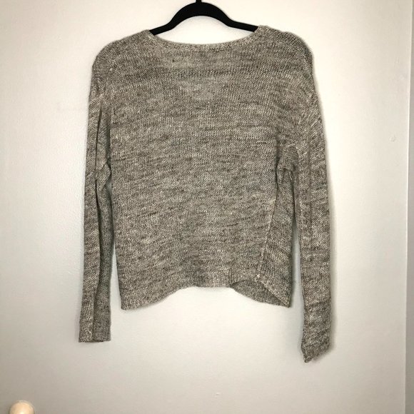 Vince split neck linen blend sweater - Picture 4 of 12